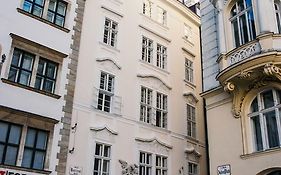 Living Vienna City Center